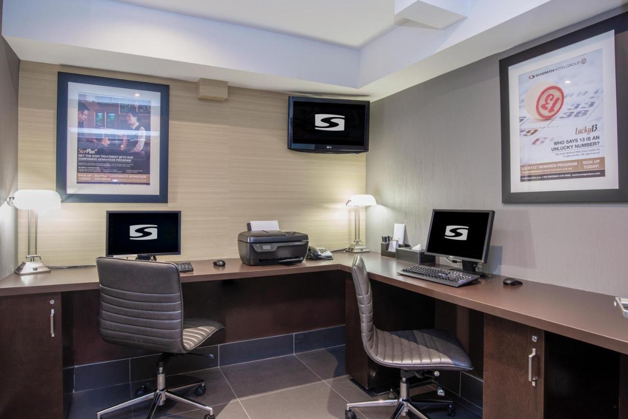 Sandman Hotel And Suites אבוטספורד מראה חיצוני תמונה