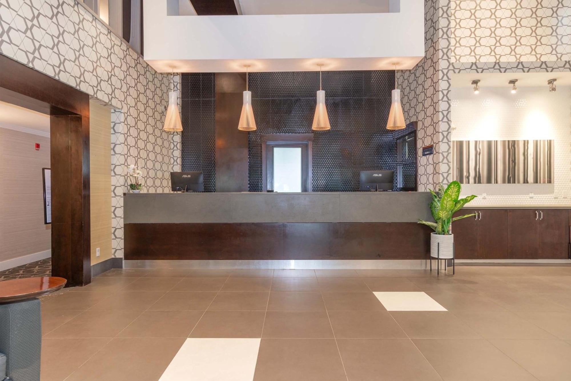 Sandman Hotel And Suites אבוטספורד מראה חיצוני תמונה